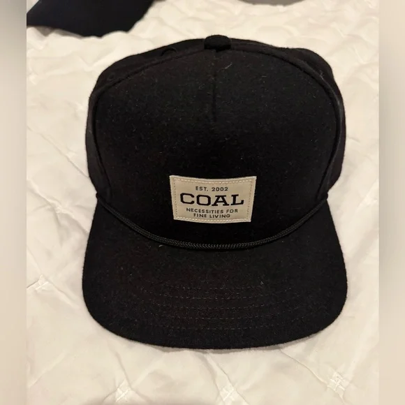 Coal Black Men's Snapback Hat - Felt - Picture 1 of 3